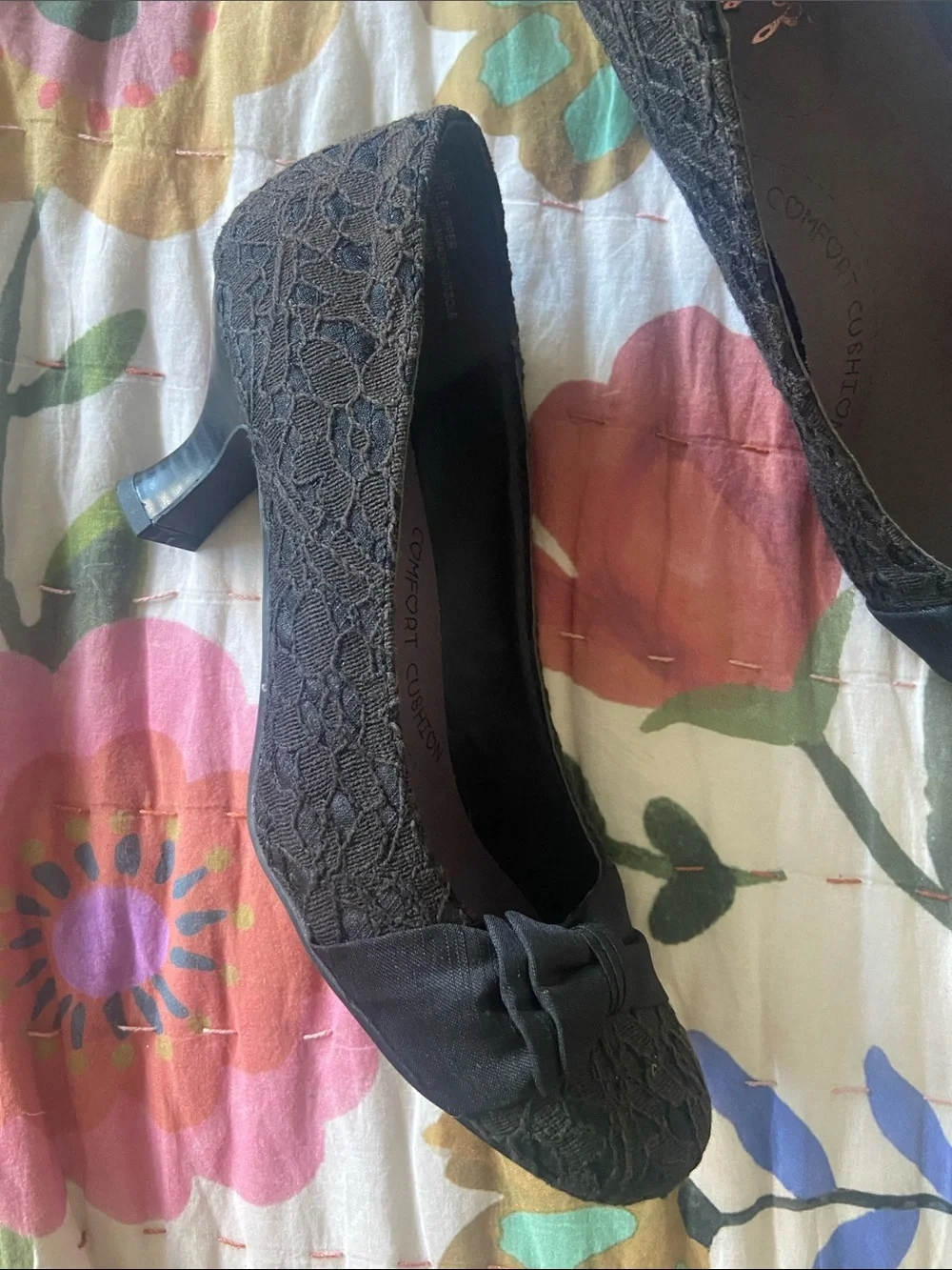 Jellypop Black Lace Retro Kitten Heel Bow Pumps 6.5